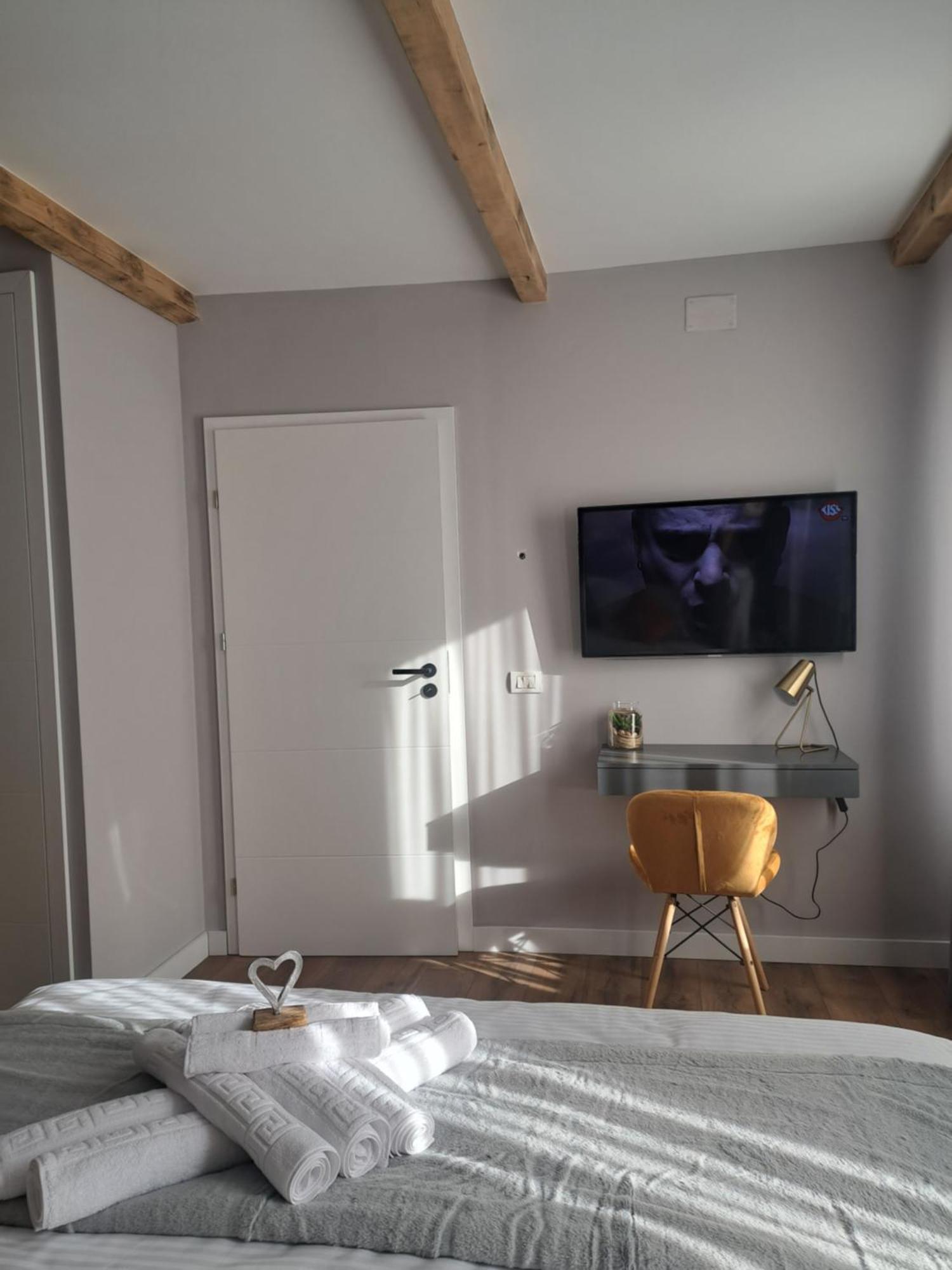 Appartement Casa Ileana Centrul Vechi Braşov Extérieur photo